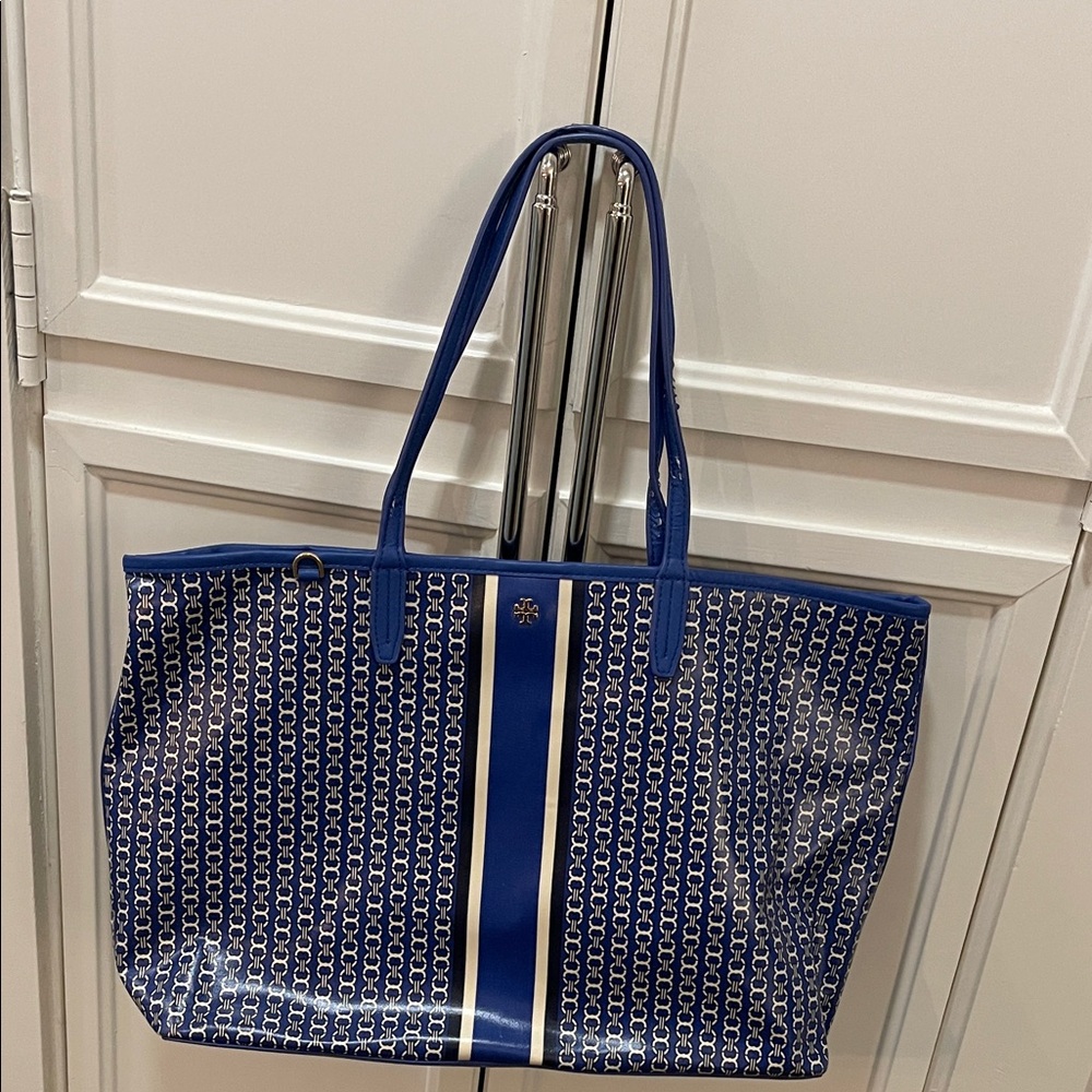 Tory Burch Blue and White Tote Bag Fair Condition - READ DESCRIPTION
